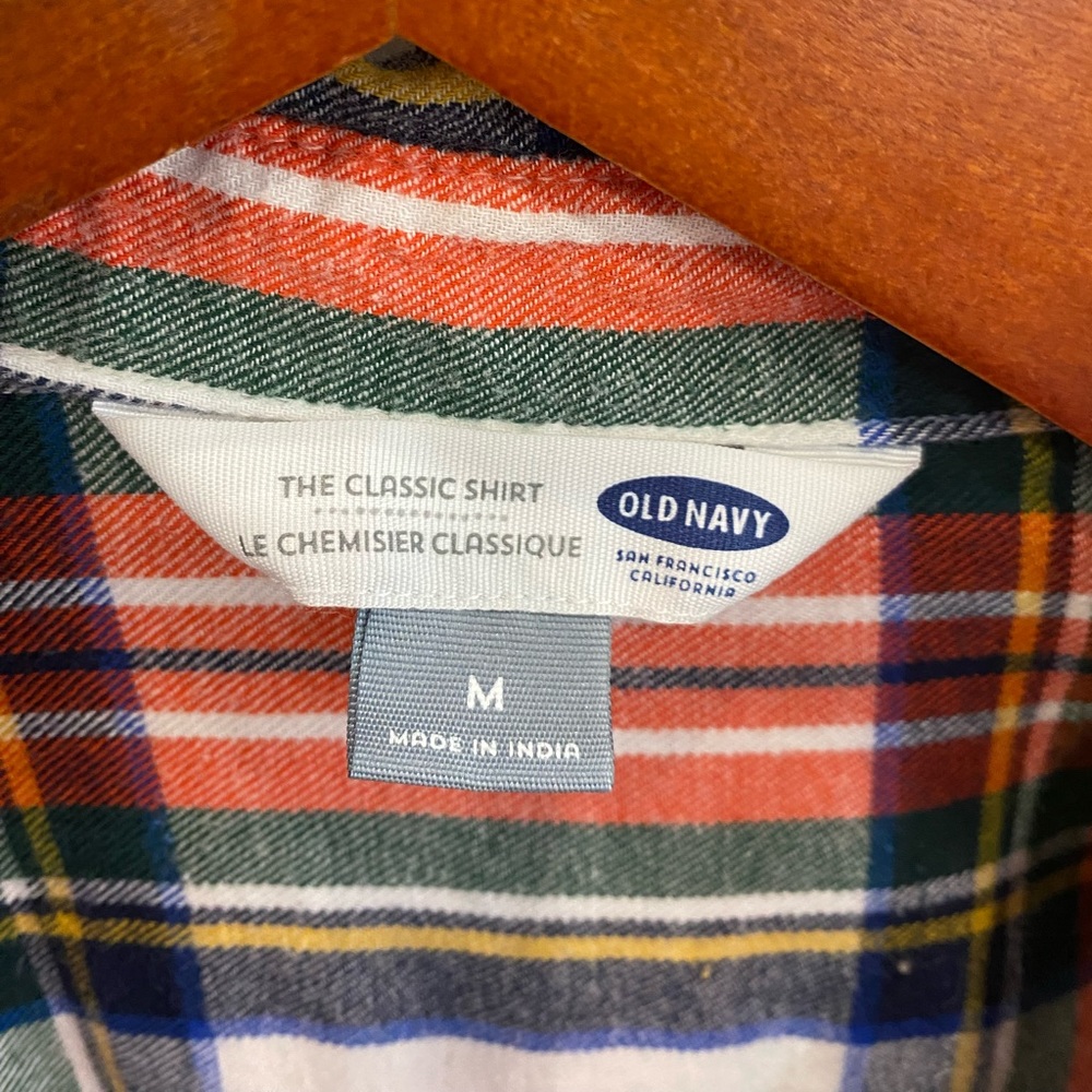 Old Navy Classic Plaid size M